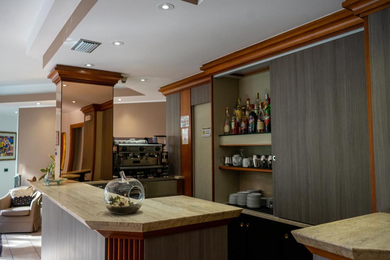 Hotel Garni Villa Fontana Тренто Екстериор снимка