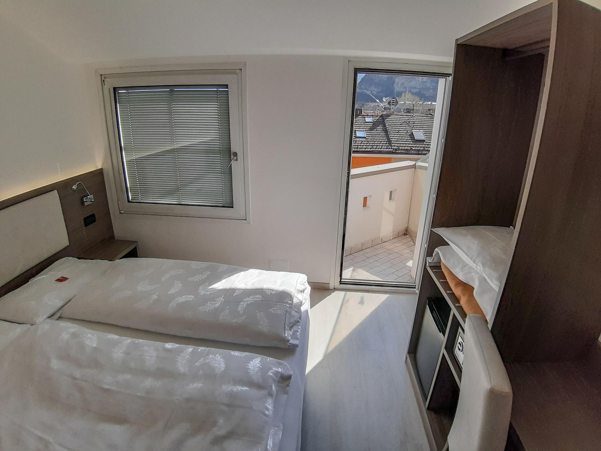 Hotel Garni Villa Fontana Тренто Екстериор снимка