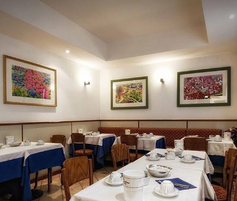 Hotel Garni Villa Fontana Тренто Екстериор снимка